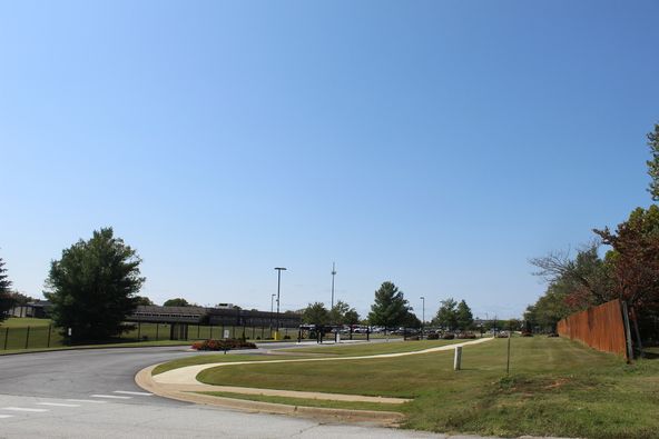 126 S Goad Springs St, Lowell, AR 72745